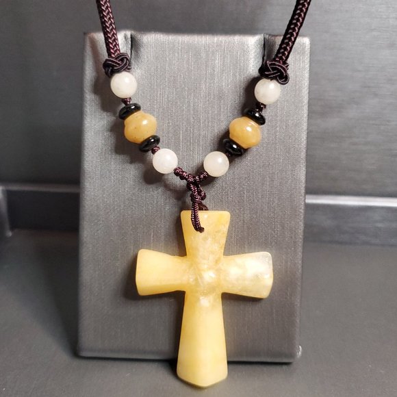 Handcrafted Unisex Lemon Jade Cross Necklace - Picture 1 of 3